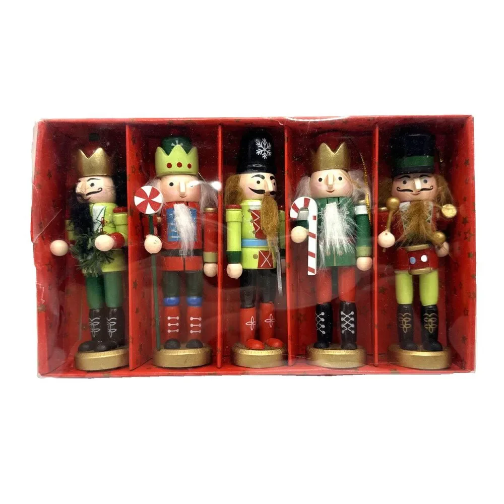 Amor Present christmas nutcrackers